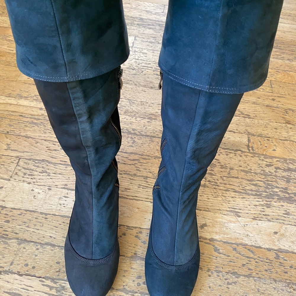 Sachelle gun metal suede over the knee boots. Size 8